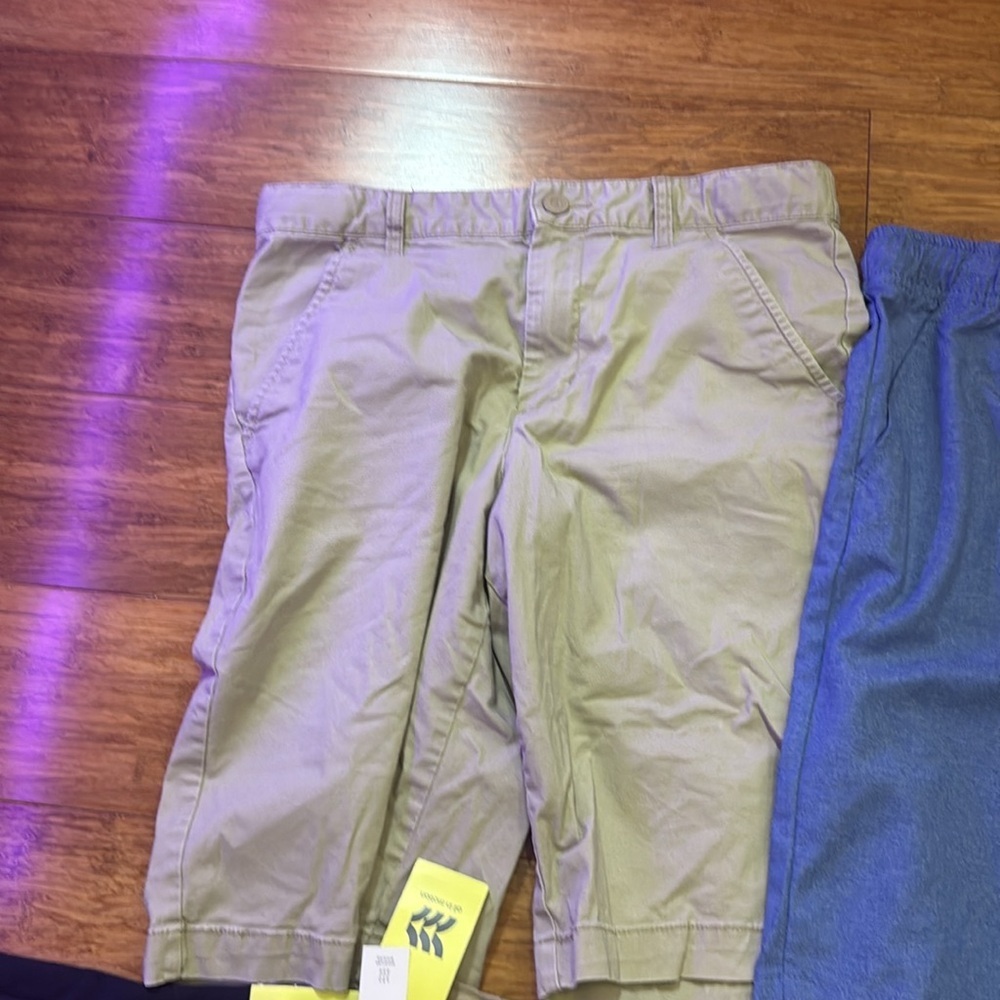 Boys shorts bundle of seven size XL (16) NWT various brands perfect for school - Picture 8 of 8